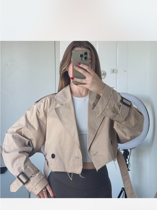 Zara Jackets & Blazers - Zara Cropped Trench Coat / Jacket